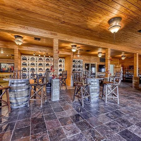 Villa The Plum @ Mendelbaum Winery Guest Cabins à Fredericksburg Extérieur photo